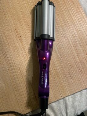 Bed Head Wave Artist 3-Barrel Waver in Shiny Purple Ceramic